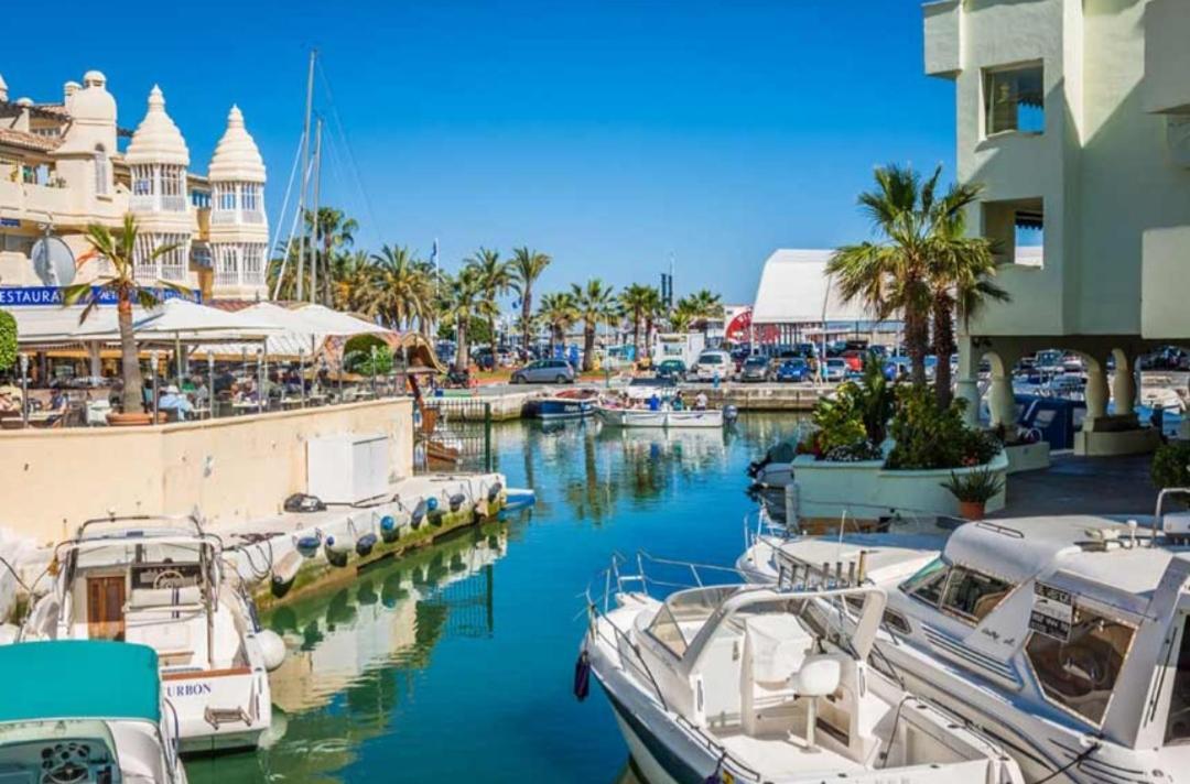 شقة Puerto Marina بينالماذينا المظهر الخارجي الصورة